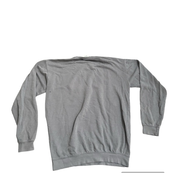 Orange Beach Gray Sweater Size Medium - Picture 2 of 4